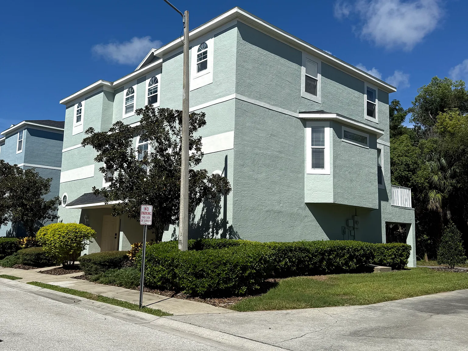 445 Bayou Village Dr — Photo 3