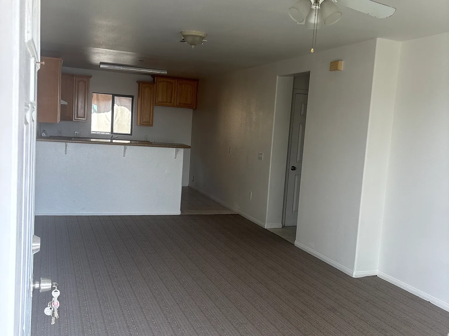 2 bed, 950 sqft, $2,500 — Photo 4