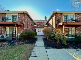 37 Fountain Ln APT 14, Weymouth, MA 02190