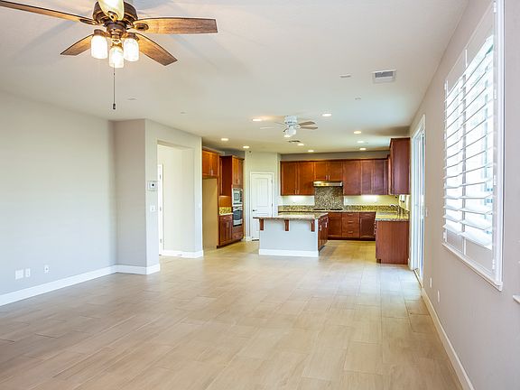 4th image of 2367 Marston Dr
