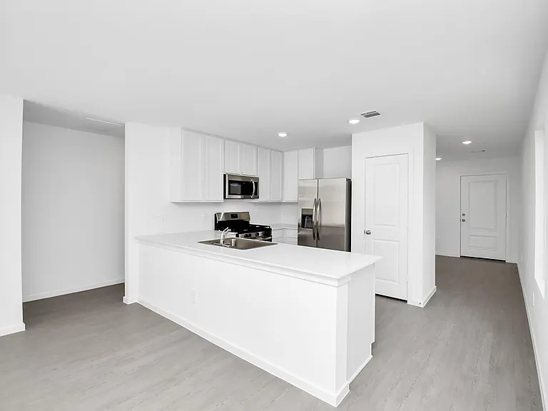 22760 Hackberry Leaf Dr — Photo 14
