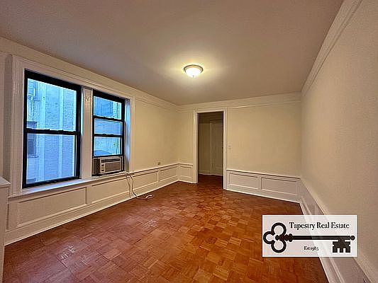 3rd image of 30-70 34th St #3E