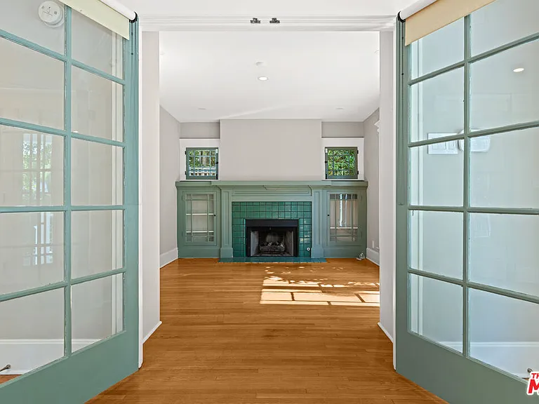 1441 N Ogden Dr — Photo 13