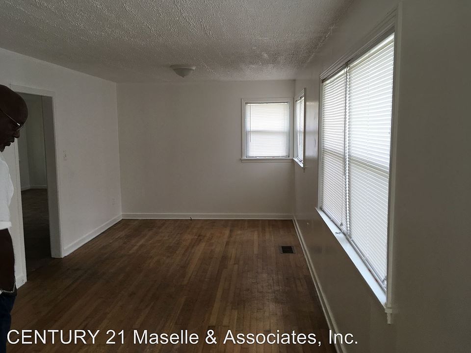 1st image of 340 Barnes St