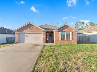 429 E McCann Rd, Rogers, AR 72758