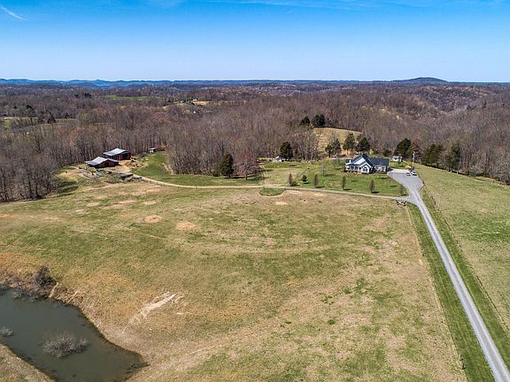 3rd image of 181 Willow Lake Dr