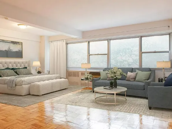 333 East 46th Street image 1 of 6