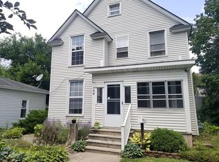 709 Veto St NW, Grand Rapids, MI 49504