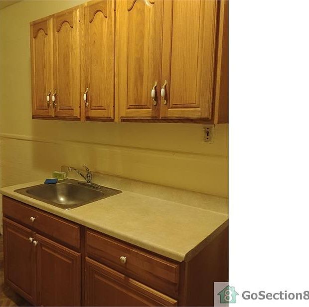2nd image of 1024 S 56th St