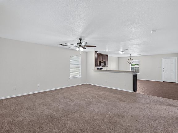 5th image of 1812 Wickham Dr