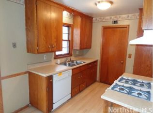 11447 N Heights Dr NW, Coon Rapids, MN 55433