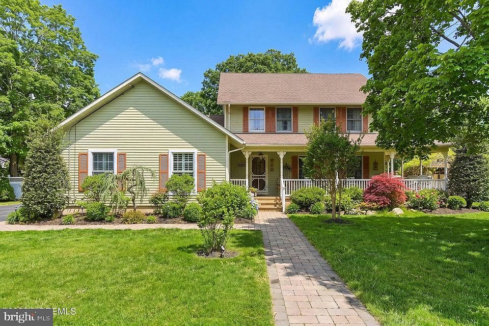 1st image of 107 Frog Hollow Rd