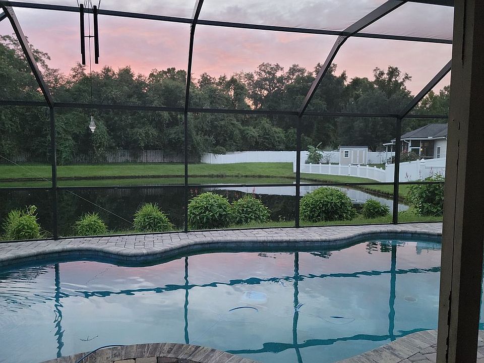 2nd image of 225 Sanwick Dr