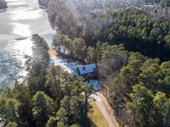 57 Sea Kiss Point, West Bath, ME 04530