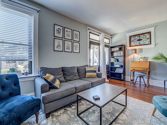 3rd image of 4474 Delor St