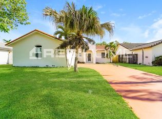 14753 SW 171st Ter, Miami, FL 33187