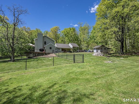2nd image of 394 Brainard Hill Road