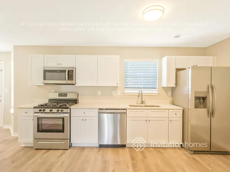 5618 Wellborn Creek Dr — Photo 10