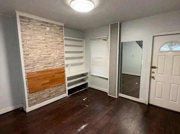27 Hewitt St, Trenton, NJ 08611