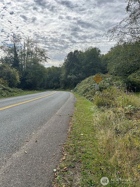 4th image of 0 S Point Road