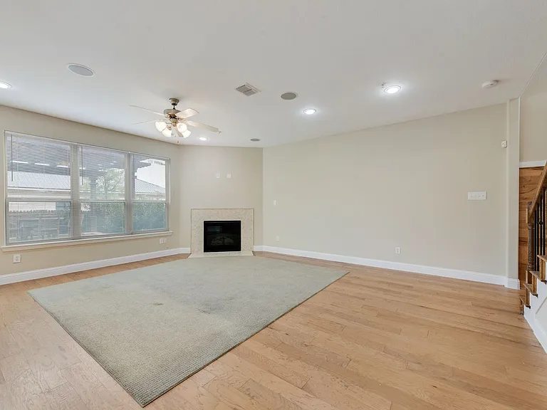 2629 Chambers Dr — Photo 6