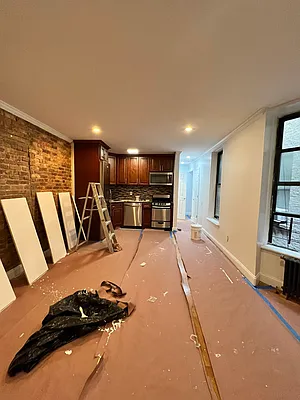 Rented by Hagstrom Management Inc | media 14