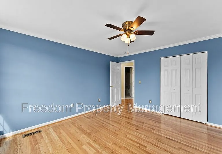 9140 Worthington Dr — Photo 61