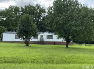 105 Rosie Dr, Four Oaks, NC 27524