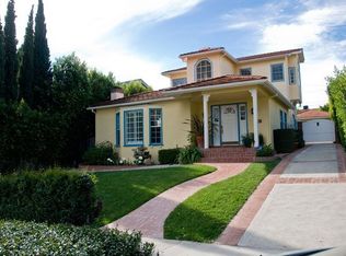 1151 Embury St, Pacific Palisades, CA 90272