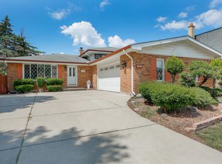 114 N Addison Rd, Wood Dale, IL 60191