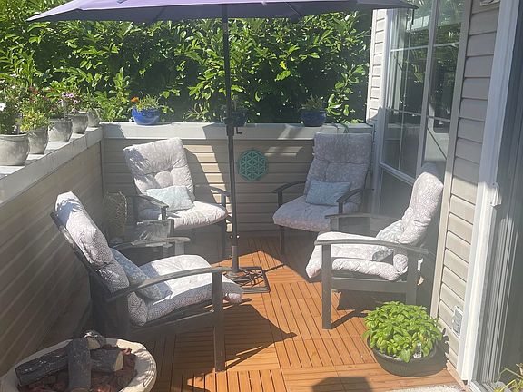 3rd image of 1169 Vidal St #8