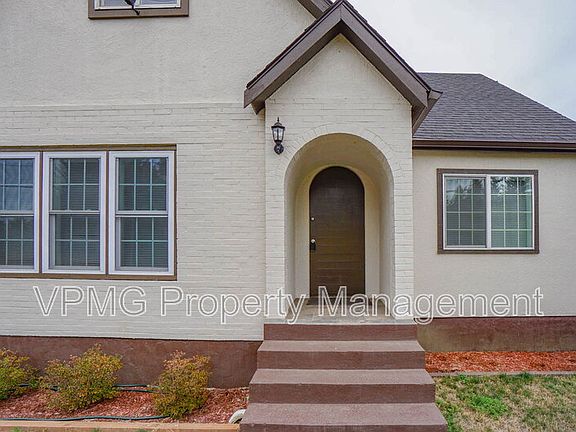 3rd image of 2901 Fruit Valley Rd