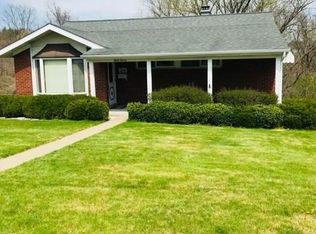 320 Delaney Dr, Pittsburgh, PA