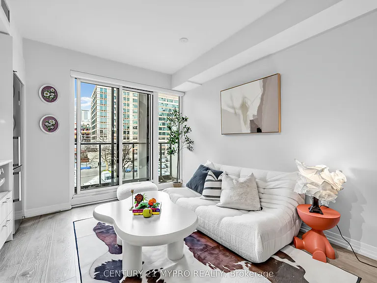 251 Jarvis St #315 — Photo 17