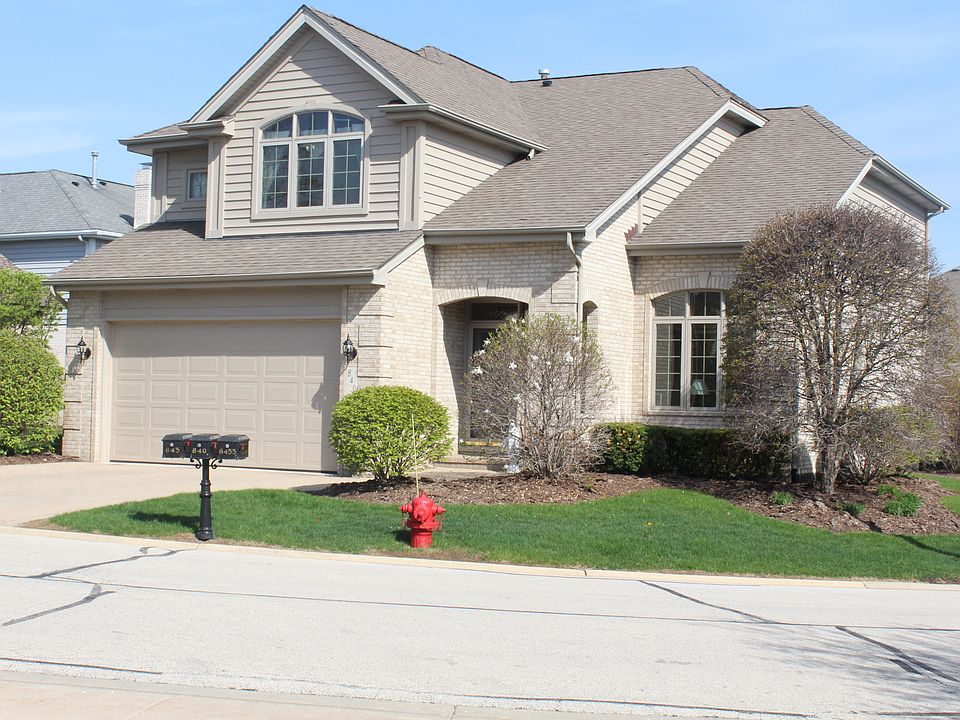 1st image of 840 Breton Lakes Dr