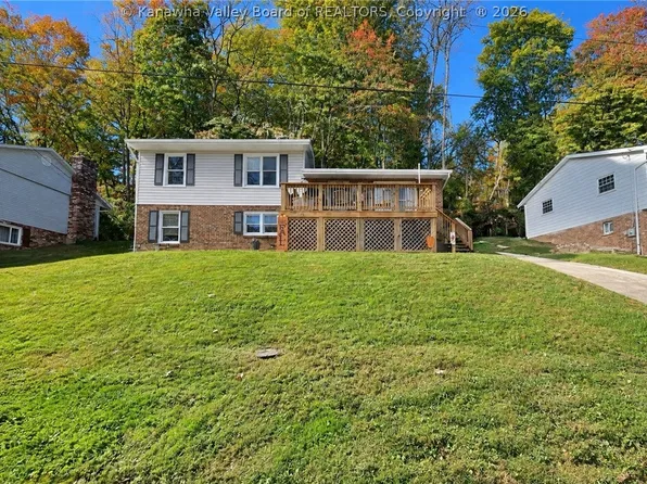 136 Tompkins Dr, Saint Albans, WV 25177