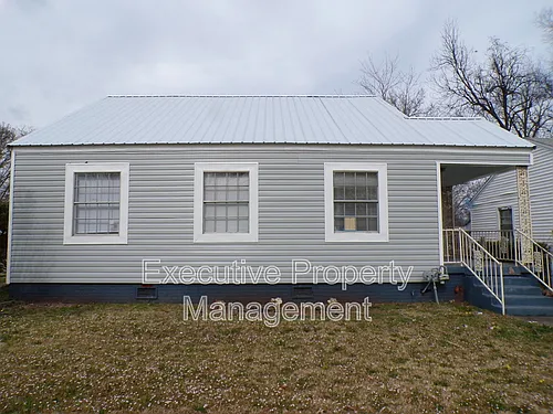 2520 Avenue L #A Photo 1 2520 Avenue L #A Photo 1