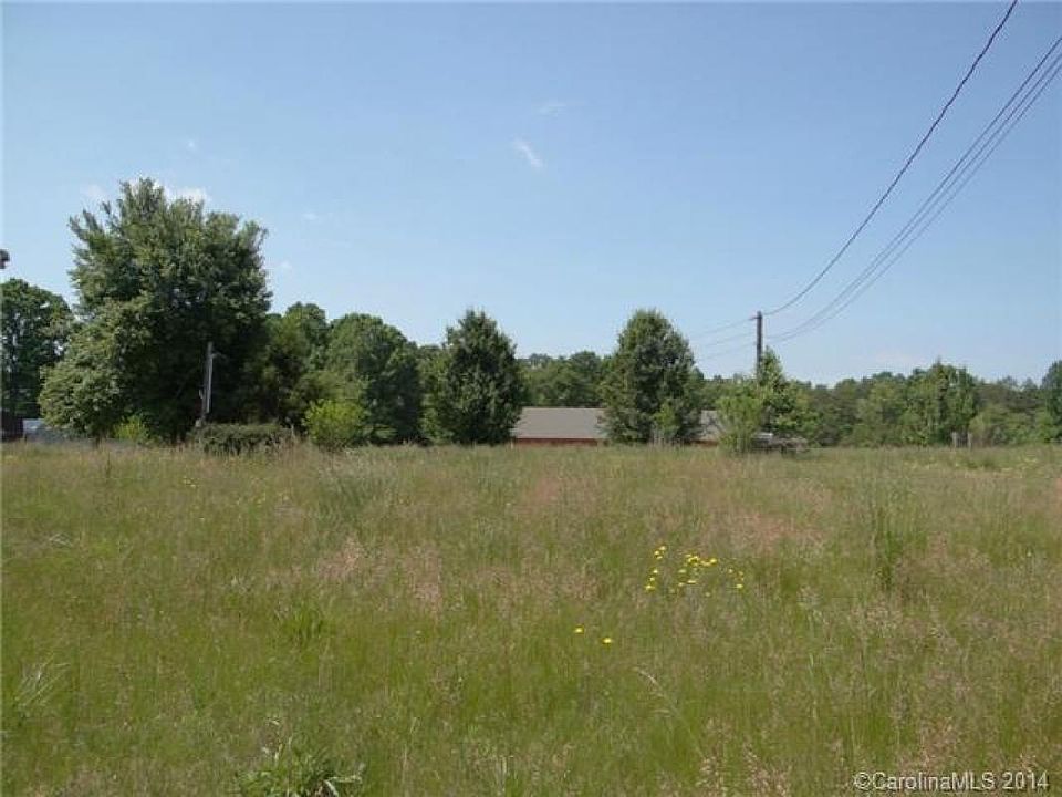 2nd image of 7199 Sherrills Ford Rd