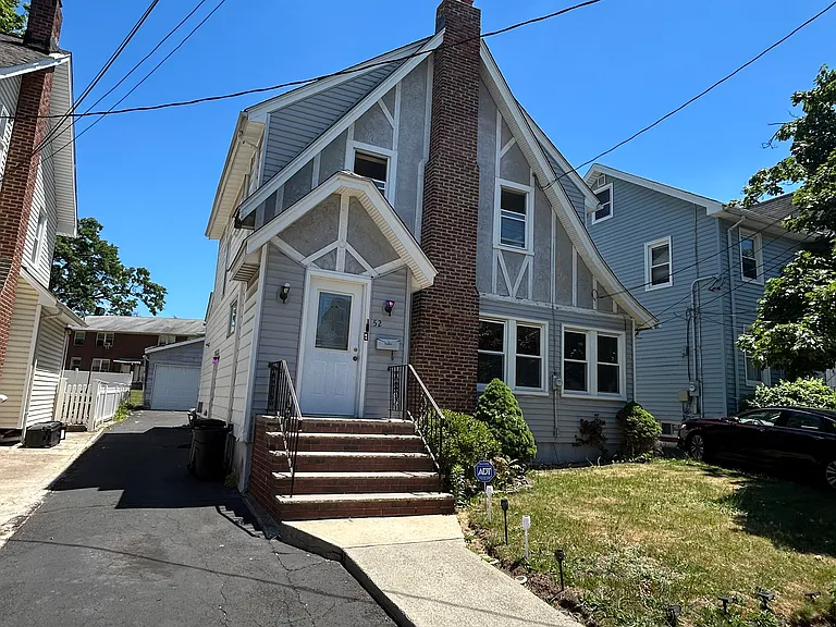 52 Fairway Ave — Photo 3