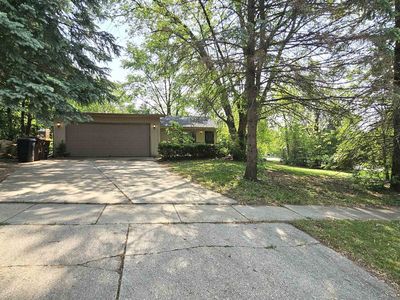 4111 Woodlake Ct, Loves Park, IL, 61111