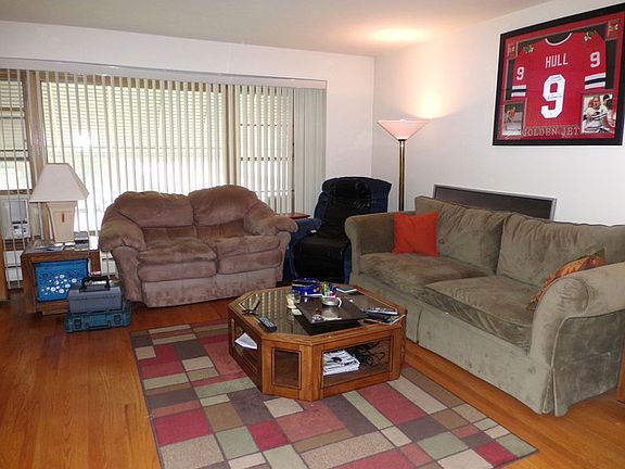 3rd image of 5293 N Luna Ave