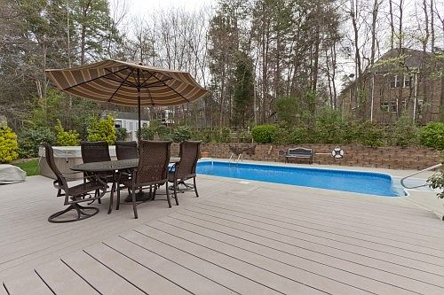 3rd image of 5811 Crown Hill Dr