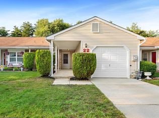 22 W Berwin Way, Mount Laurel, NJ 08054