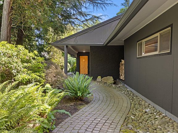 4th image of 4922 SW Barnes Rd