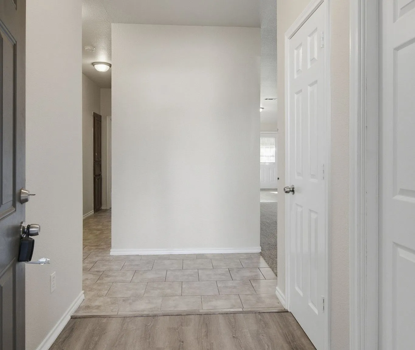 3 bed, 1454 sqft, $2,000 — Photo 3