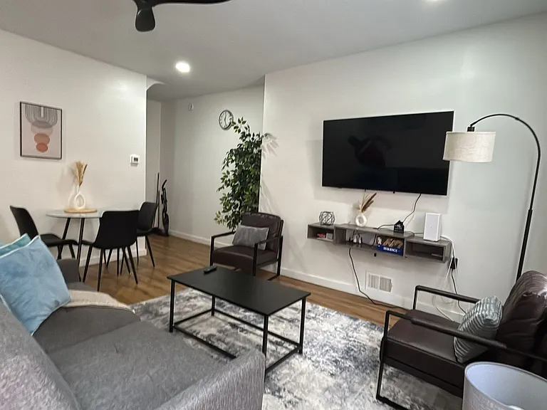 523 Alpine Ave — Photo 4