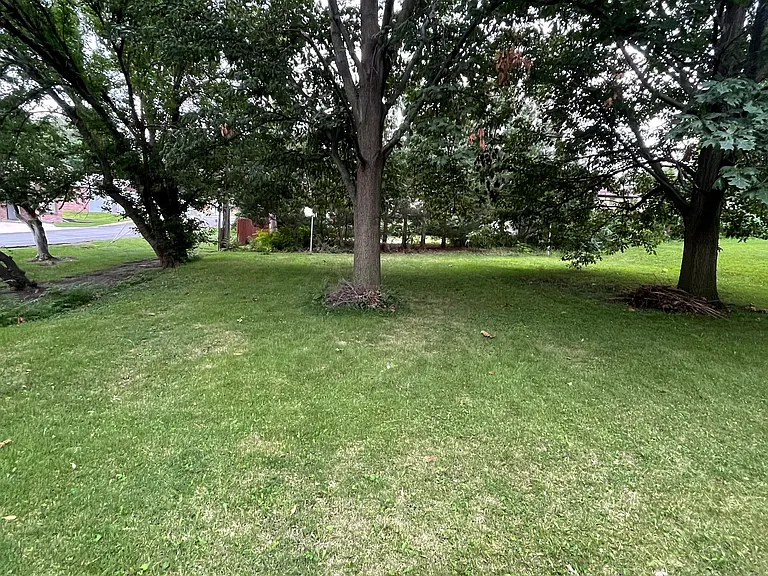5417 Meredeth St — Photo 25