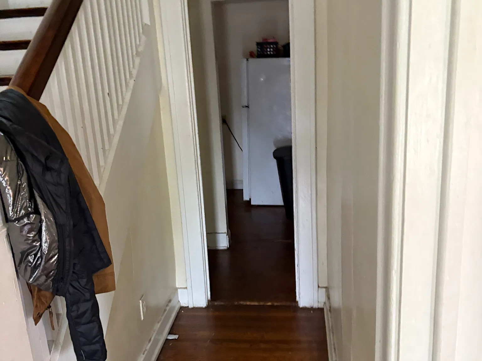 6 bed, 2296 sqft, $6,000 — Photo 2