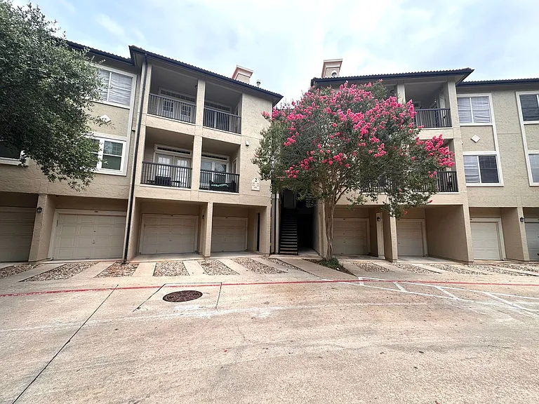 9525 N Capital Of Texas Hwy #232 — Photo 5