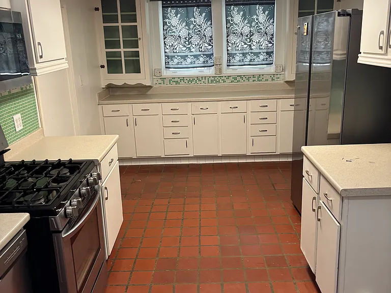 437 W Magnolia Ave #1 — Photo 11